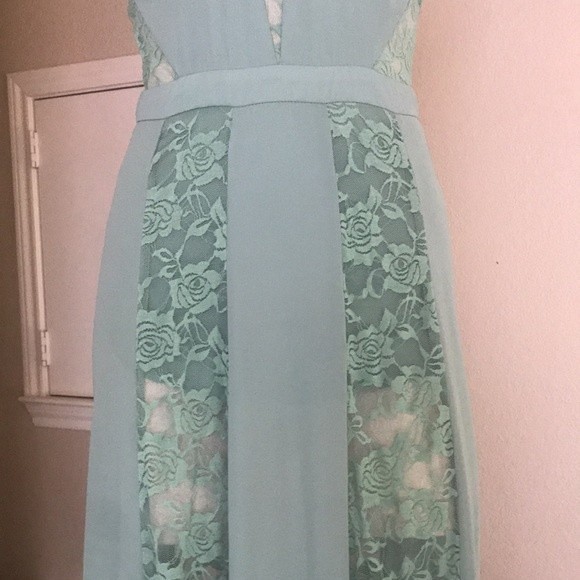 Sage green Rose Panel Lace Maxi Summer Dress - Picture 3 of 16